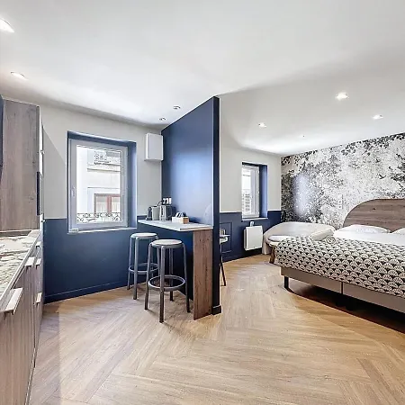 3 De Gamme Immeuble Chic Centre Apartment *