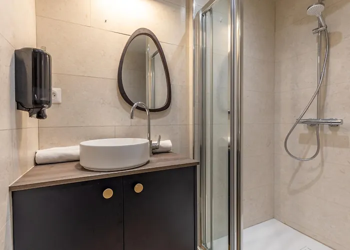 3 De Gamme Immeuble Chic Centre דירה *